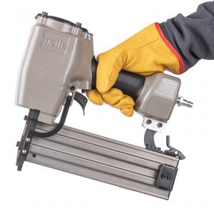 ST64 Пневмопистолет для гвоздей по бетону и металлу, 18-64 мм, 3.0 кг (вид 2)